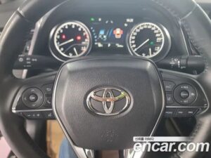 Toyota Camry 2.5 2021 года из Южной Кореи