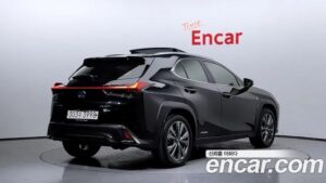 Lexus UX 2.0 F-Sport 2WD 2020 года из Южной Кореи