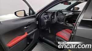 Lexus UX 2.0 F-Sport 2WD 2020 года из Южной Кореи