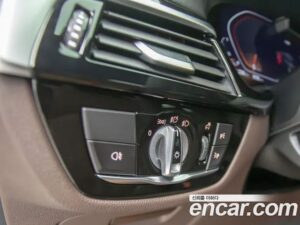 BMW Gran Turismo 630i xDrive M Sport 2023 года из Южной Кореи