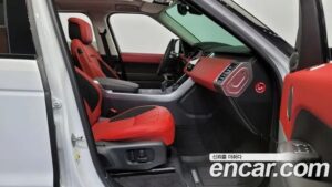 Land Rover Range Rover Sport P360 HSE Dynamic 2022 года из Южной Кореи