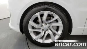 Land Rover Range Rover Sport P360 HSE Dynamic 2022 года из Южной Кореи