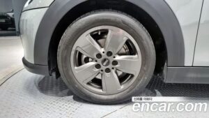 Mini Cooper CLASSIC 2023 года из Южной Кореи