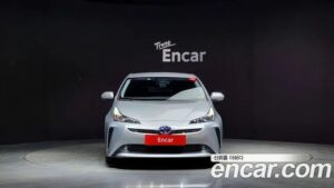 Toyota Prius 1.8 2019 года из Южной Кореи