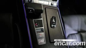 Audi A7 55 TFSI 4WD Premium 2021 года из Южной Кореи