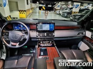 Lincoln Navigator 3.5L 2022 года из Южной Кореи