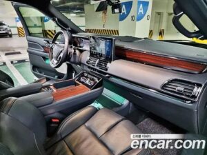 Lincoln Navigator 3.5L 2022 года из Южной Кореи