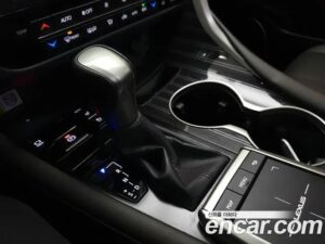Lexus RX Executive 2021 года из Южной Кореи