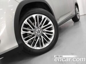 Lexus RX Executive 2021 года из Южной Кореи