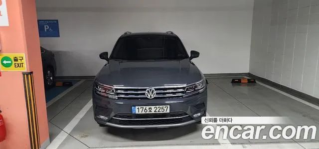 Volkswagen Tiguan 2.0 TDI 4motion Prestige 2020 года из Кореи