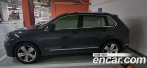 Volkswagen Tiguan 2.0 TDI 4motion Prestige 2020 года из Южной Кореи