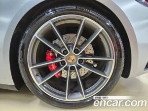 Porsche 911 CARRERA 4S 2020 года из Южной Кореи
