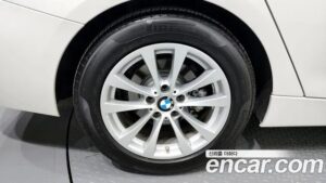 BMW Gran Turismo GT 320d xDrive 2020 года из Южной Кореи