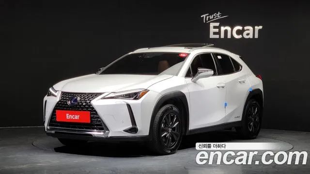 Lexus UX 2.0 2WD 2021 года из Кореи