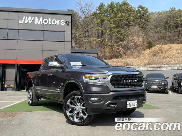 Dodge Ram Pick Up 5.7 2019 года из Кореи