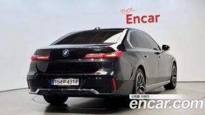 BMW 7-Series 740i sDrive M Sport 2023 года из Южной Кореи