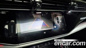 Audi Q8 50 TDI 4WD Premium 2021 года из Южной Кореи