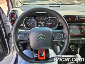 Citroen-DS C3 Aircross 1.5 BlueHDi SHINE 2020 года из Южной Кореи