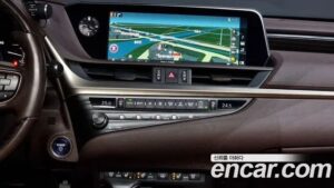 Lexus ES Luxury Plus 2020 года из Южной Кореи