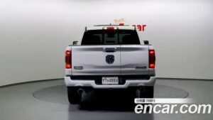 Dodge Ram Pick Up 5.7 2020 года из Южной Кореи