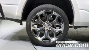 Dodge Ram Pick Up 5.7 2020 года из Южной Кореи