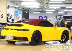 Porsche 911 CARRERA S Cabriolet 2021 года из Южной Кореи