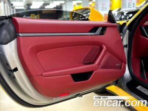 Porsche 911 CARRERA S Cabriolet 2021 года из Южной Кореи