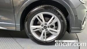 Audi Q3 35 TDI Premium Sportback 2022 года из Южной Кореи