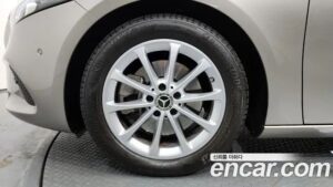 Mercedes-Benz A-Class A220 HATCHBACK 2020 года из Южной Кореи