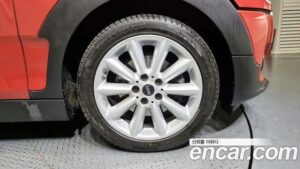 Mini Clubman DEFAULT 2021 года из Южной Кореи