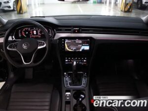 Volkswagen Passat 2.0 TDI Prestige 2022 года из Южной Кореи