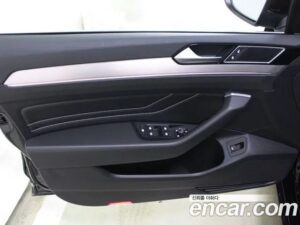 Volkswagen Passat 2.0 TDI Prestige 2022 года из Южной Кореи