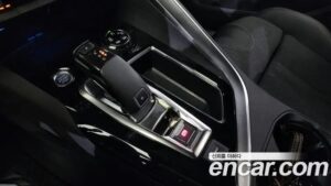 Peugeot 5008 1.5 BlueHDi GT Line 2021 года из Южной Кореи