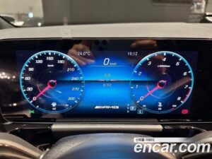 Mercedes-Benz GLA-Class GLA45 AMG 4MATIC+ 2022 года из Южной Кореи