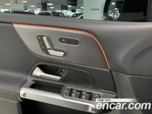 Mercedes-Benz GLB-Class GLB200 d 2023 года из Южной Кореи