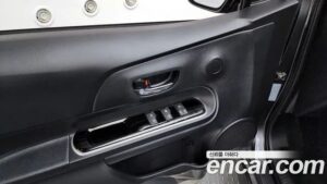 Toyota Prius 1.5 CROSSOVER 2020 года из Южной Кореи