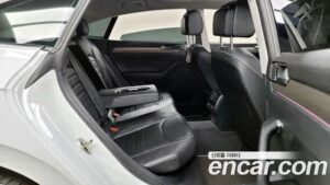 Volkswagen Arteon 2.0 TDI Prestige 4motion 2020 года из Южной Кореи