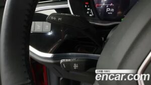 Audi Q3 35 TDI Premium 2020 года из Южной Кореи