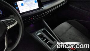 Volkswagen Golf 2.0 TDI Prestige 2022 года из Южной Кореи
