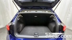 Volkswagen Golf 2.0 TDI Prestige 2022 года из Южной Кореи