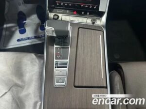 Audi A7 55 TFSI 4WD Premium 2023 года из Южной Кореи