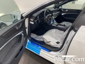 Audi A7 55 TFSI 4WD Premium 2023 года из Южной Кореи