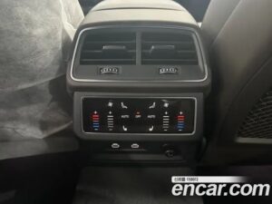 Audi A7 55 TFSI 4WD Premium 2023 года из Южной Кореи