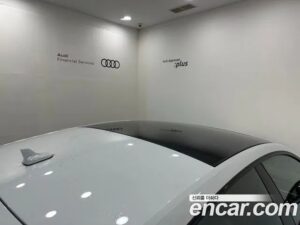 Audi A7 55 TFSI 4WD Premium 2023 года из Южной Кореи