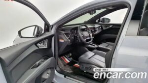 Audi Q4 e-TRON 40 Premium Sportback 2022 года из Южной Кореи