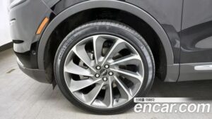 Lincoln Nautilus 2.7 Reserve AWD 2022 года из Южной Кореи