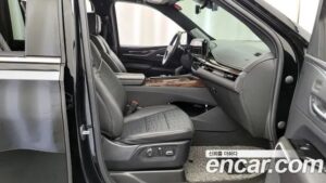 Cadillac Escalade 6.2 ESV 2021 года из Южной Кореи
