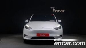 Tesla Model Y Performance 2021 года из Южной Кореи