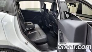 Tesla Model Y Performance 2021 года из Южной Кореи