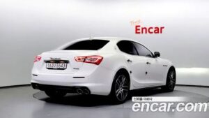 Maserati Ghibli 3.0 2021 года из Южной Кореи